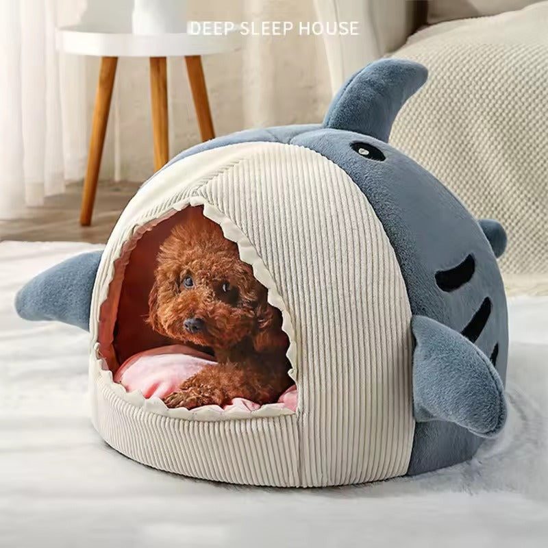 Pet Shark-Shaped Semi-Closed Cave Bed